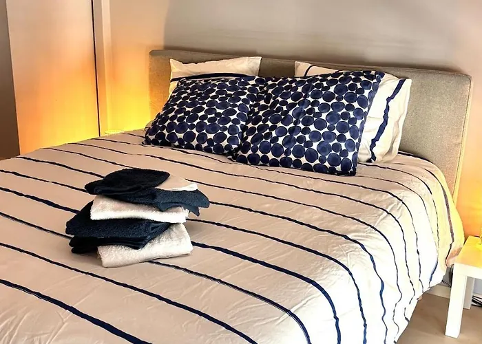 Beautiful Carre D'or Apartment